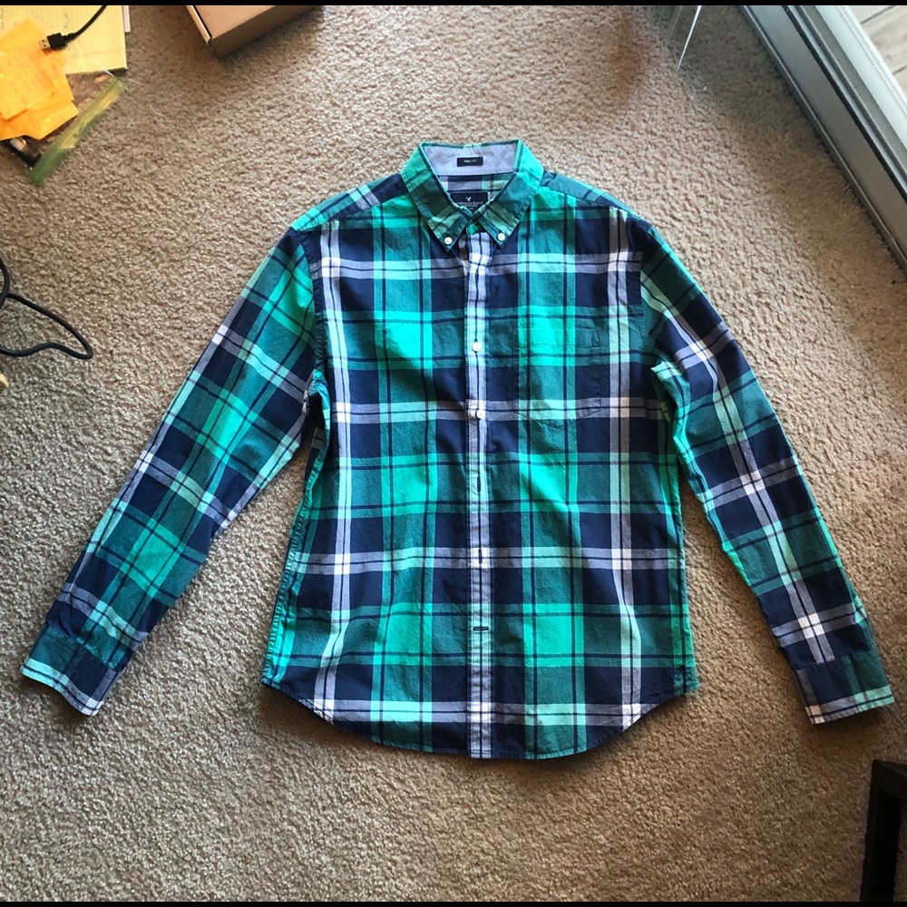 American Eagle Button Down